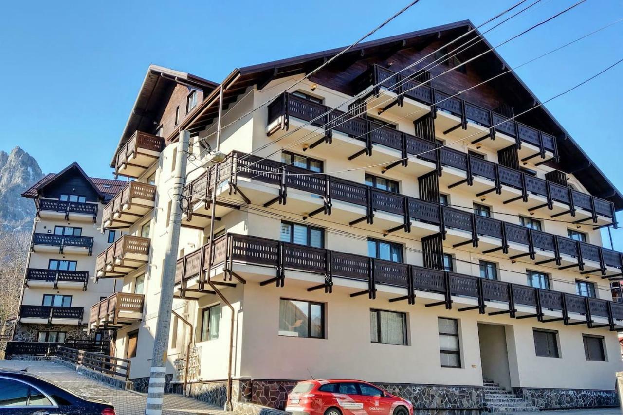Studio 10 Buşteni Buitenkant foto
