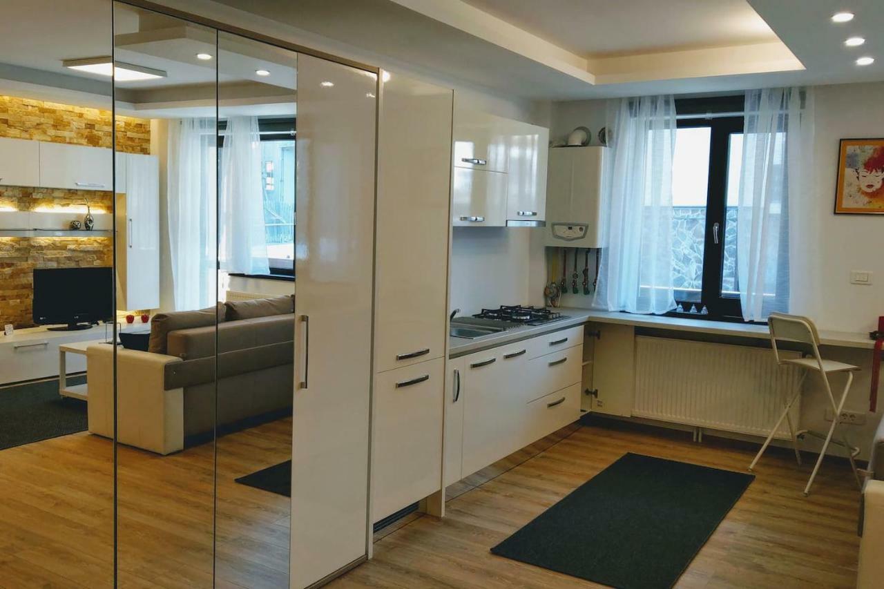 Studio 10 Buşteni Buitenkant foto