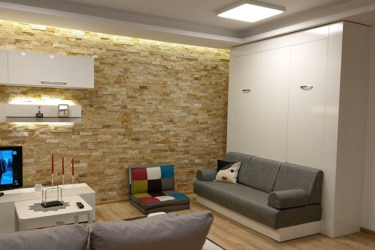 Studio 10 Buşteni Buitenkant foto