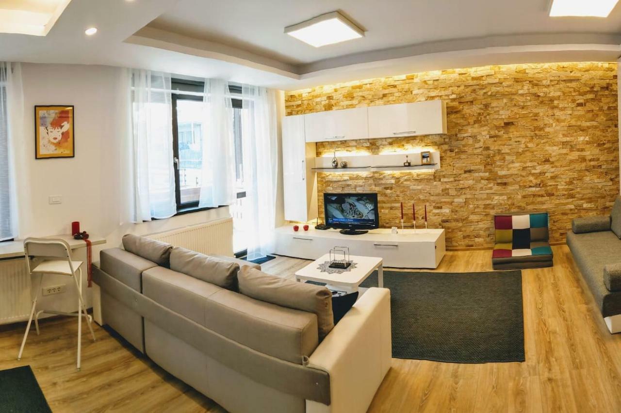 Studio 10 Buşteni Buitenkant foto
