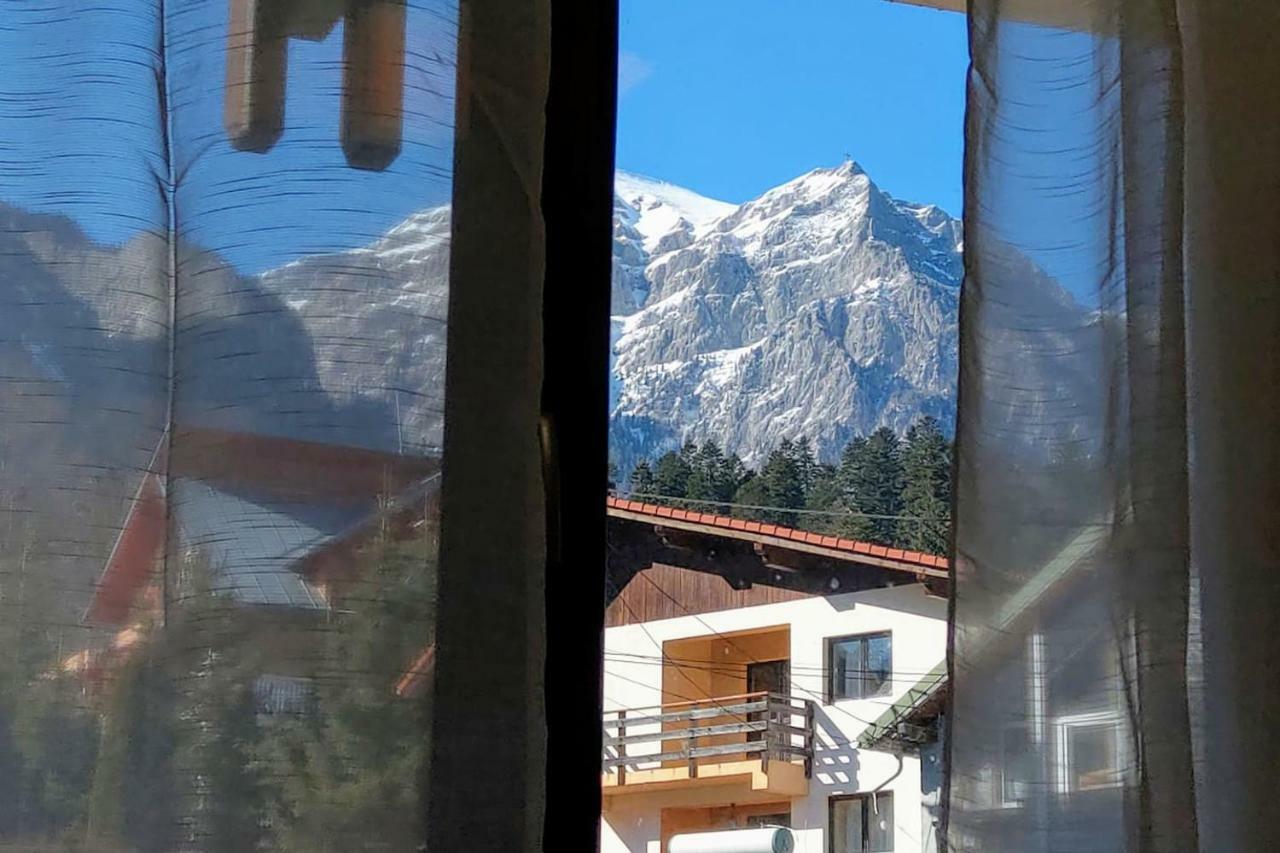 Studio 10 Buşteni Buitenkant foto