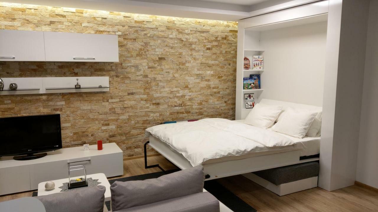 Studio 10 Buşteni Buitenkant foto